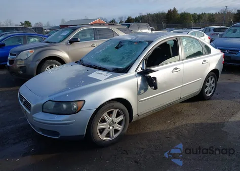 2006 Volvo S40 2.4I from USA, damaged, VIN YV1MS382962178497